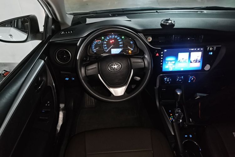 Toyota Corolla 2019 car image #11