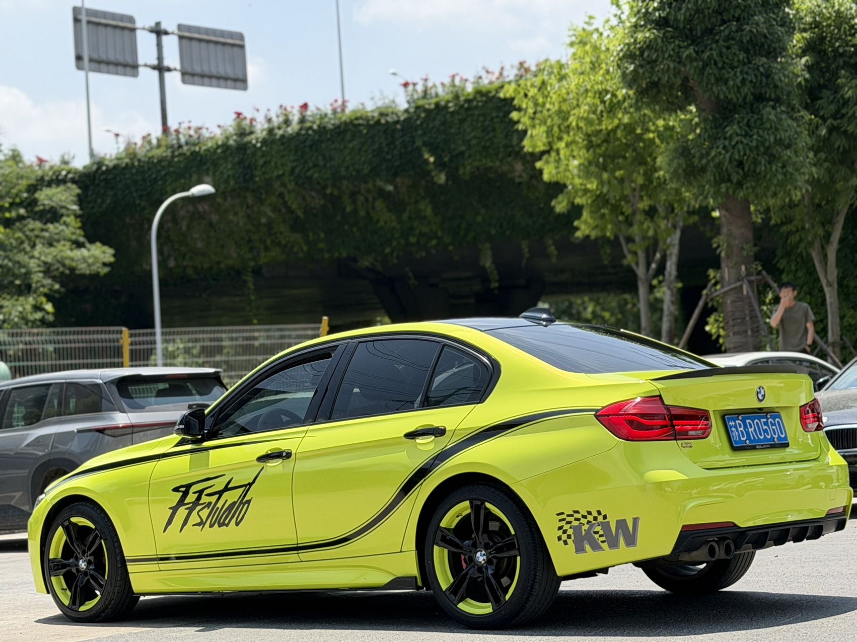 BMW 3 Series 2019 car image #5