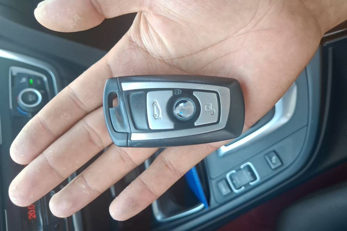 BMW 3 Series 2012 #28 BMW 3 Series 2012 car image #28