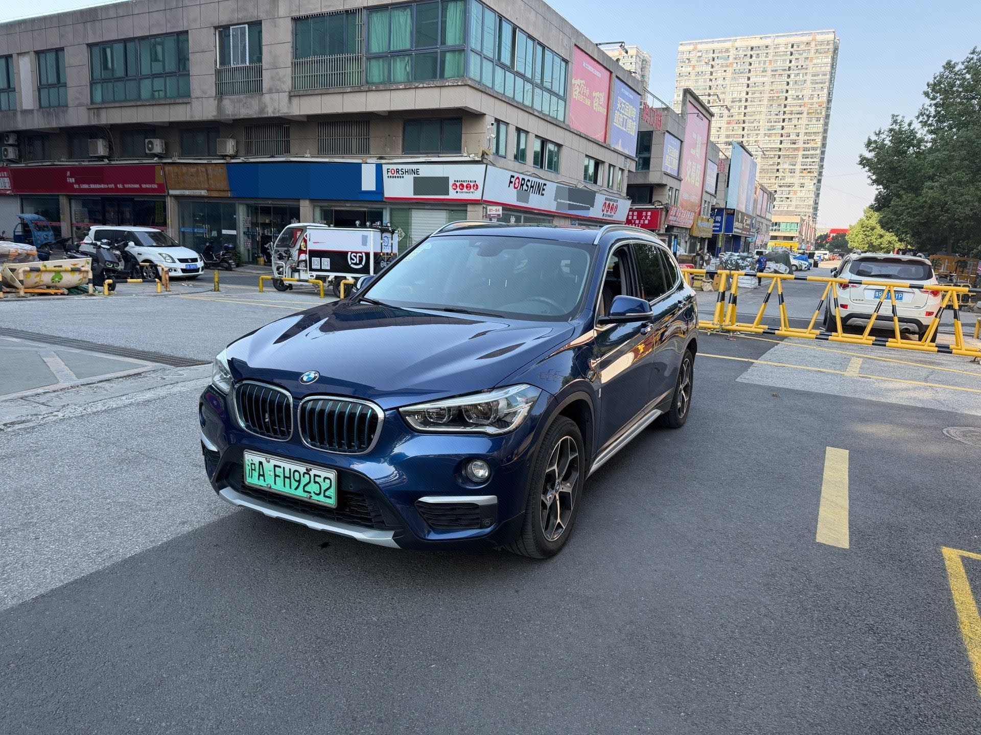 BMW X1 New Energy 2018 BMW X1 New Energy 2018 car image