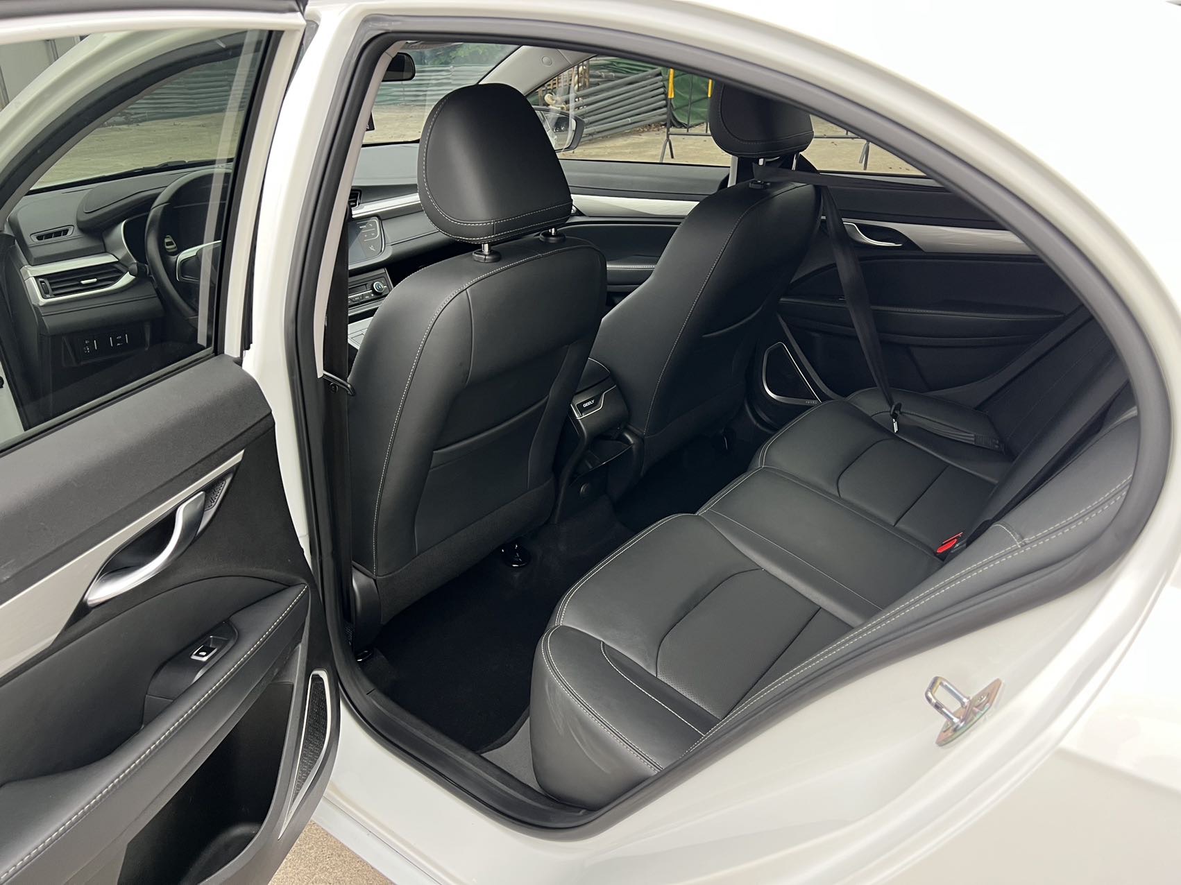 GEELY Emgrand 2020 #6 GEELY Emgrand 2020 immagine di auto #6