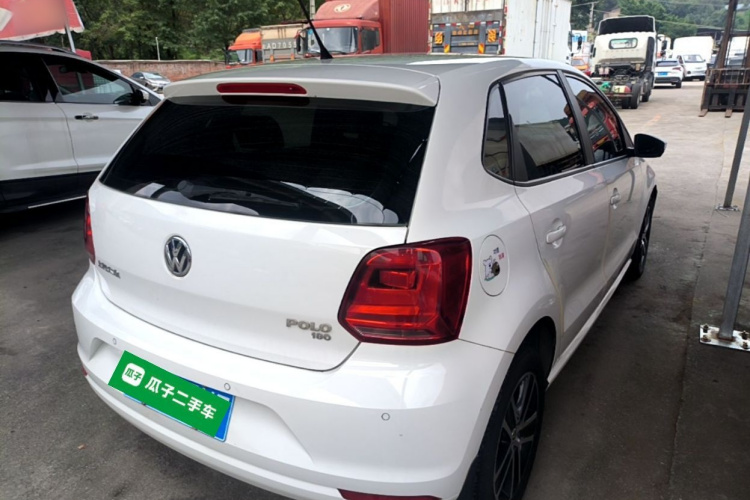 Volkswagen Polo 2019 car image #7