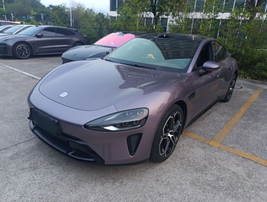 MI SU7 2025 MI SU7 2025 car image
