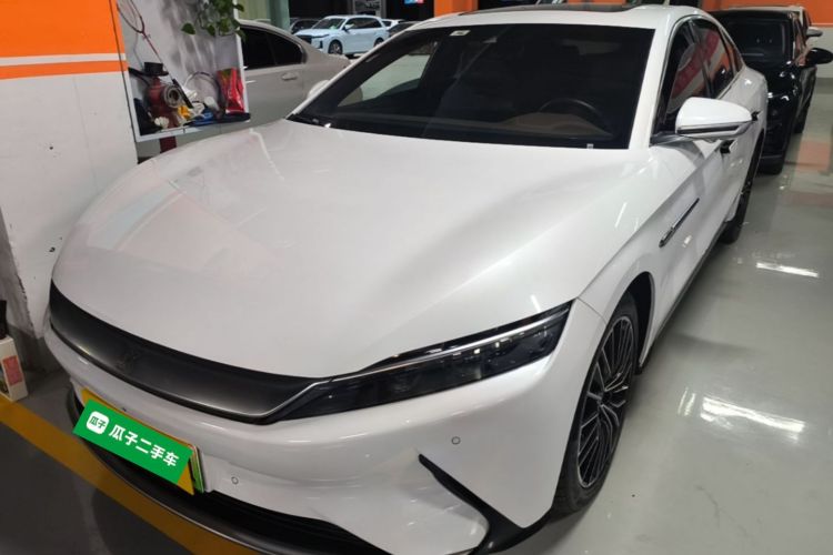 BYD Han 2022 car image #2