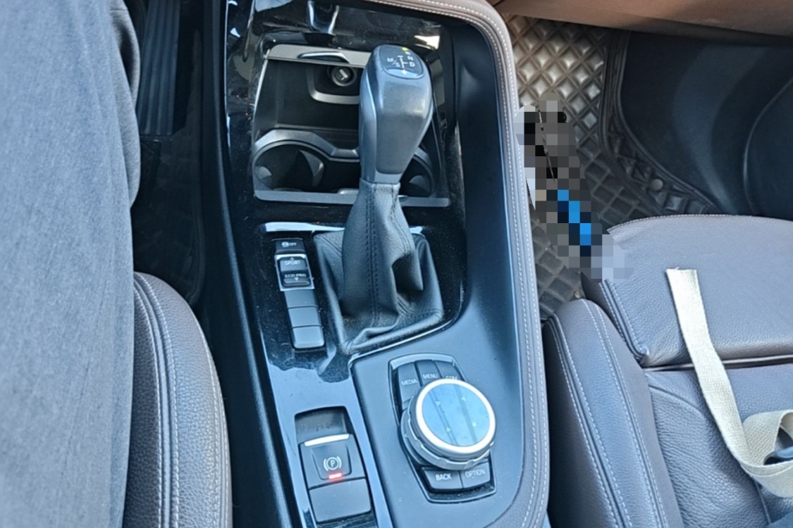 BMW X1 2018 immagine di auto #27