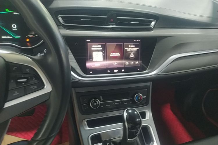 GEELY Emgrand 2021 car image #13