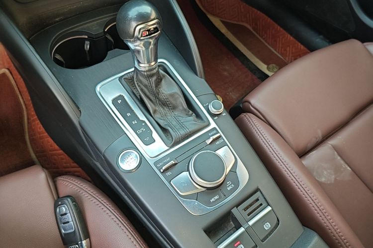 Audi A3 2019 صورة سيارة #14