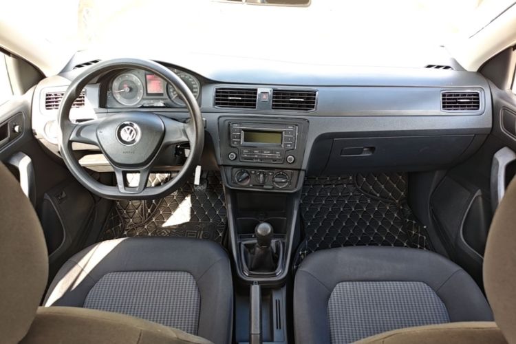 Volkswagen Santana 2019 car image #10