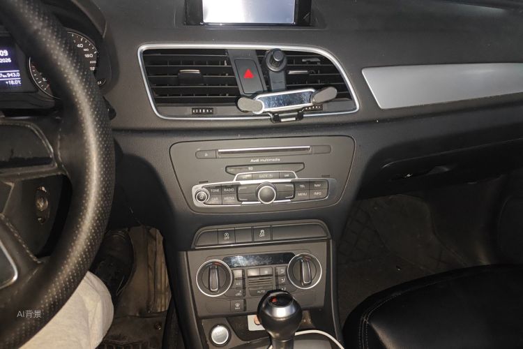 Audi Q3 2016 image de voiture #15