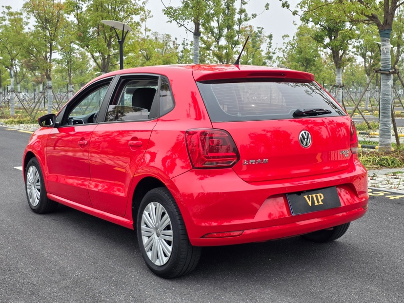 Volkswagen Polo 2017 car image #4