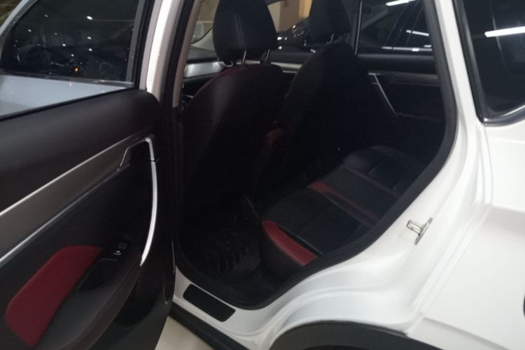 GEELY Coolray 2021 #17 GEELY Coolray 2021 car image #17