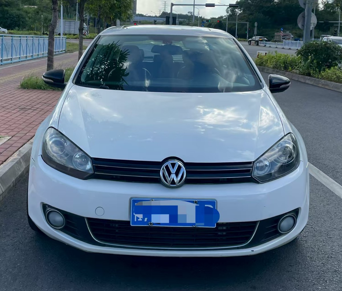 Volkswagen Golf 2011 #2 Volkswagen Golf 2011 car image #2