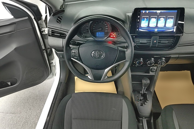 Toyota Vios 2022 car image #11