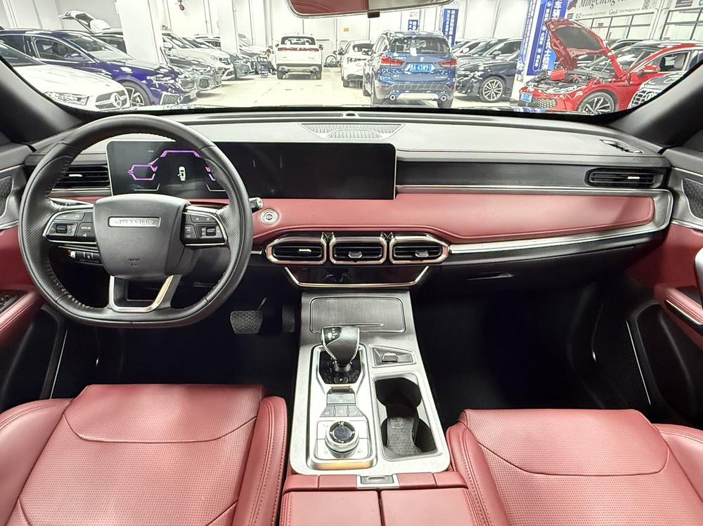 Jetour X70 PLUS 2022 #13 Jetour X70 PLUS 2022 car image #13