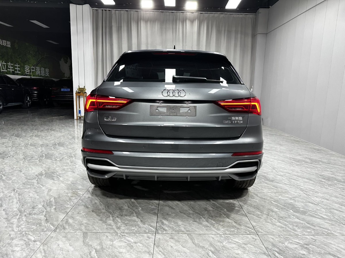 Audi Q3 2023 #8 Audi Q3 2023 car image #8