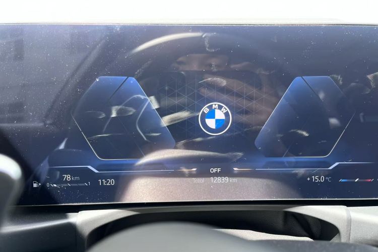 BMW 3 Series 2024 car image #9