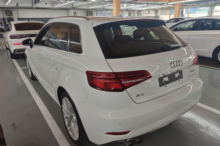 Audi A3 2018 car image #5