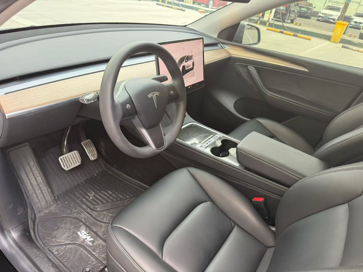 Tesla Model Y 2022 #7 Tesla Model Y 2022 car image #7