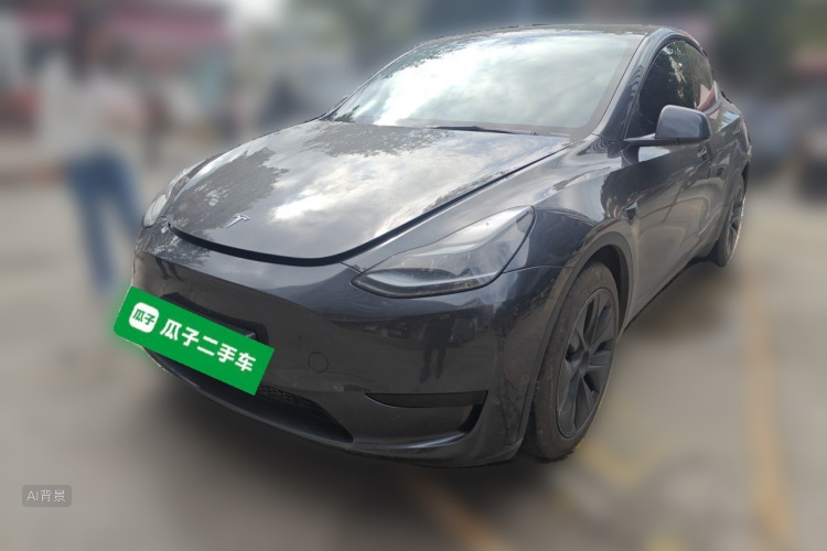Tesla Model Y 2024 #2 Tesla Model Y 2024 car image #2