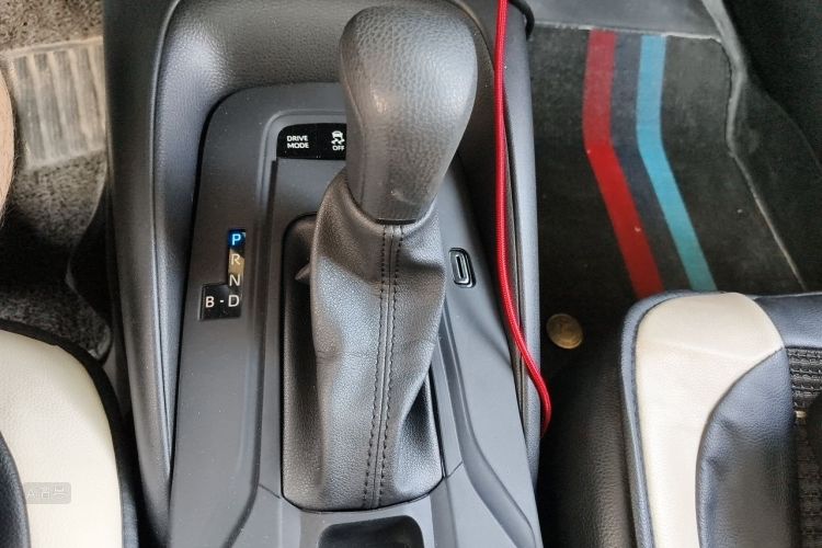 Toyota Corolla 2023 car image #16