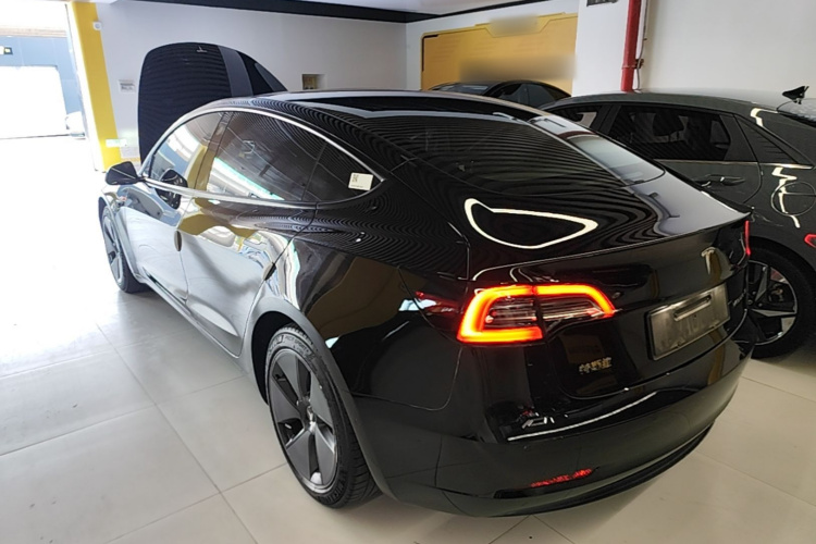Tesla Model 3 2021 #5 Tesla Model 3 2021 immagine di auto #5