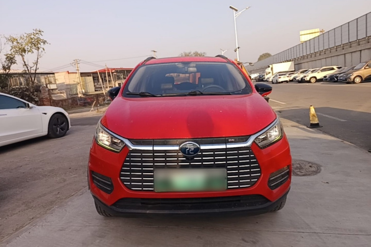 BYD Yuan New Energy 2019 #3 BYD Yuan New Energy 2019 car image #3