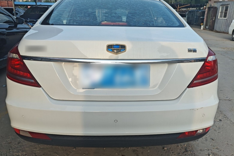 GEELY Emgrand 2016 car image #6