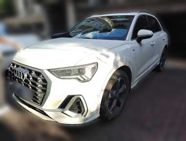 Audi Q3 2021 car image 