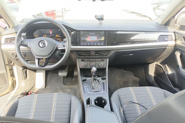 Volkswagen Lavida 2021 car image #10