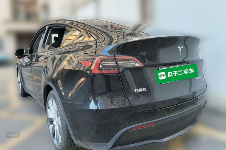 Tesla Model Y 2022 car image #5