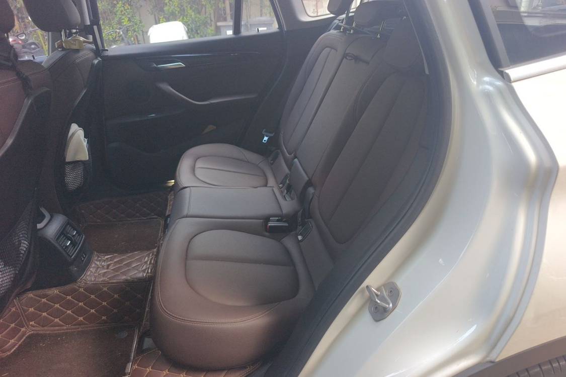 BMW X1 2020 car image #21
