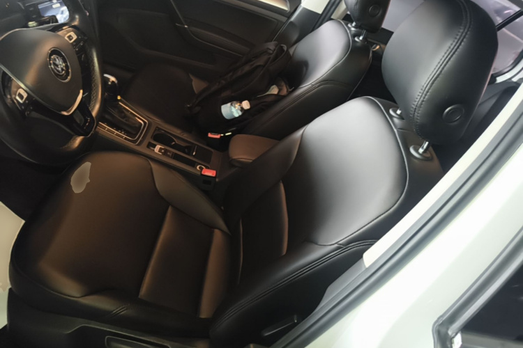 Volkswagen Golf 2018 #19 Volkswagen Golf 2018 car image #19