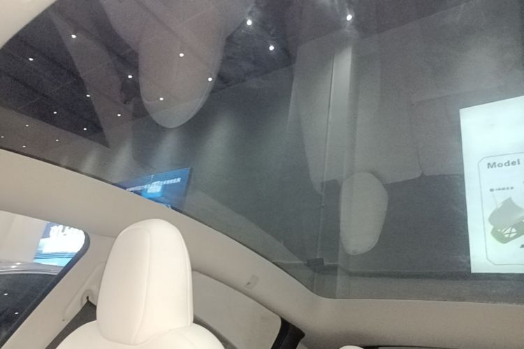 Tesla Model Y 2024 #20 Tesla Model Y 2024 car image #20