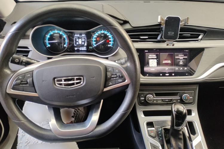 GEELY Emgrand 2021 #10 GEELY Emgrand 2021 car image #10