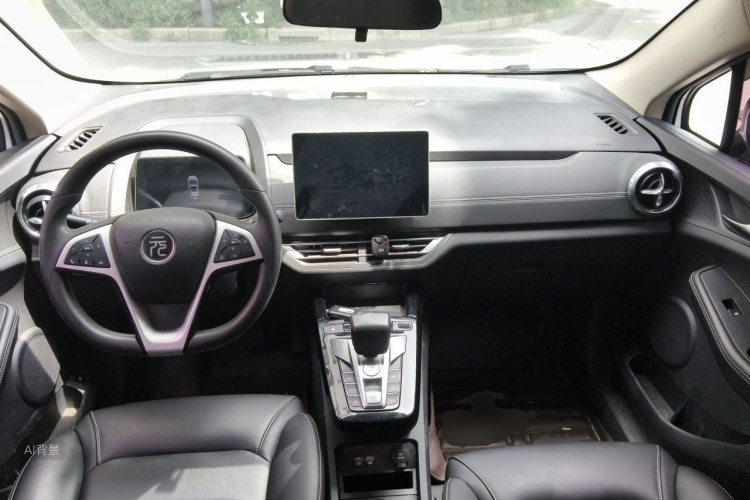 BYD Yuan New Energy 2019 car image #11