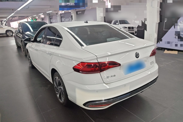 Volkswagen Bora 2023 car image #5