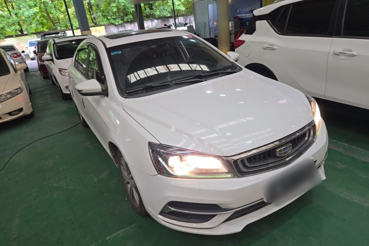 GEELY Emgrand 2018 #4 GEELY Emgrand 2018 car image #4