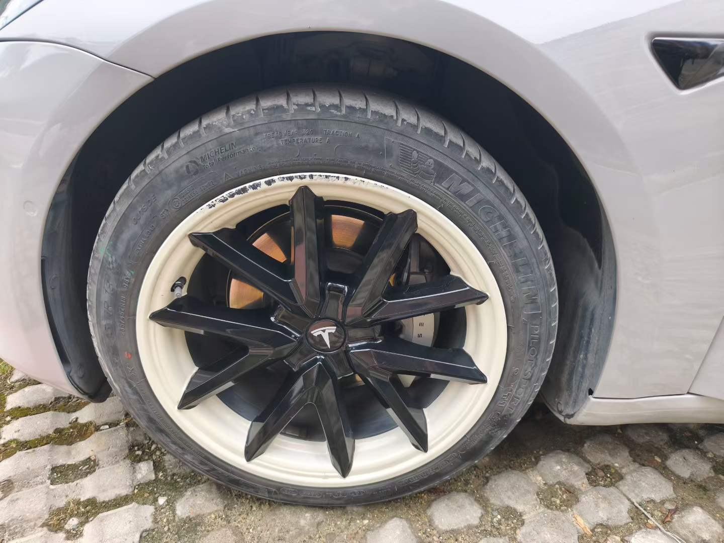 Tesla Model 3 (Imported) 2019 #2 Tesla Model 3 (Imported) 2019 car image #2