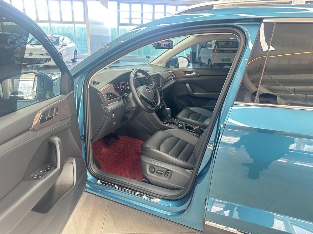 Volkswagen Tharu 2020 car image #10