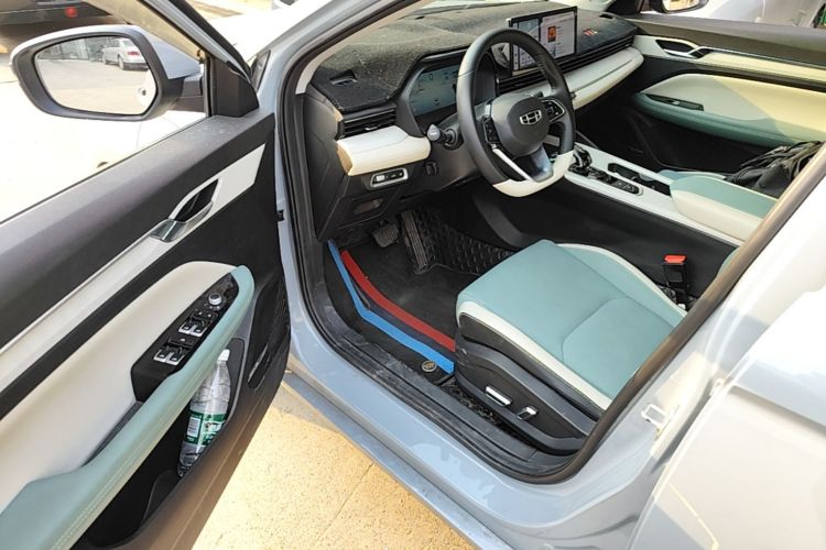 GEELY Emgrand L HiP 2022 immagine di auto #18