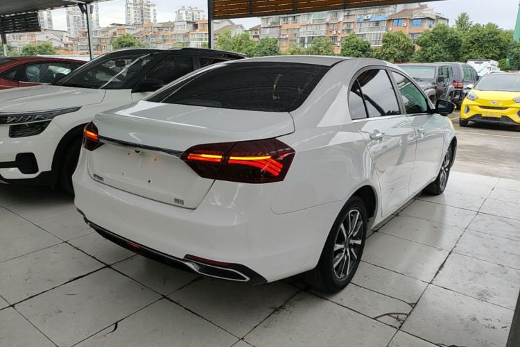 GEELY Emgrand 2021 صورة سيارة #7