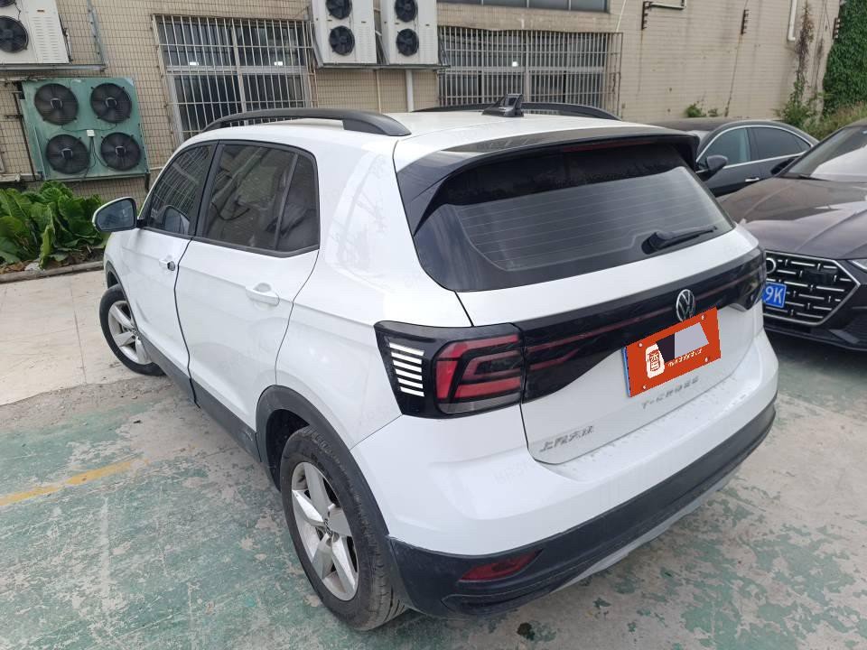 Volkswagen T-Cross 2023 #6 Volkswagen T-Cross 2023 car image #6