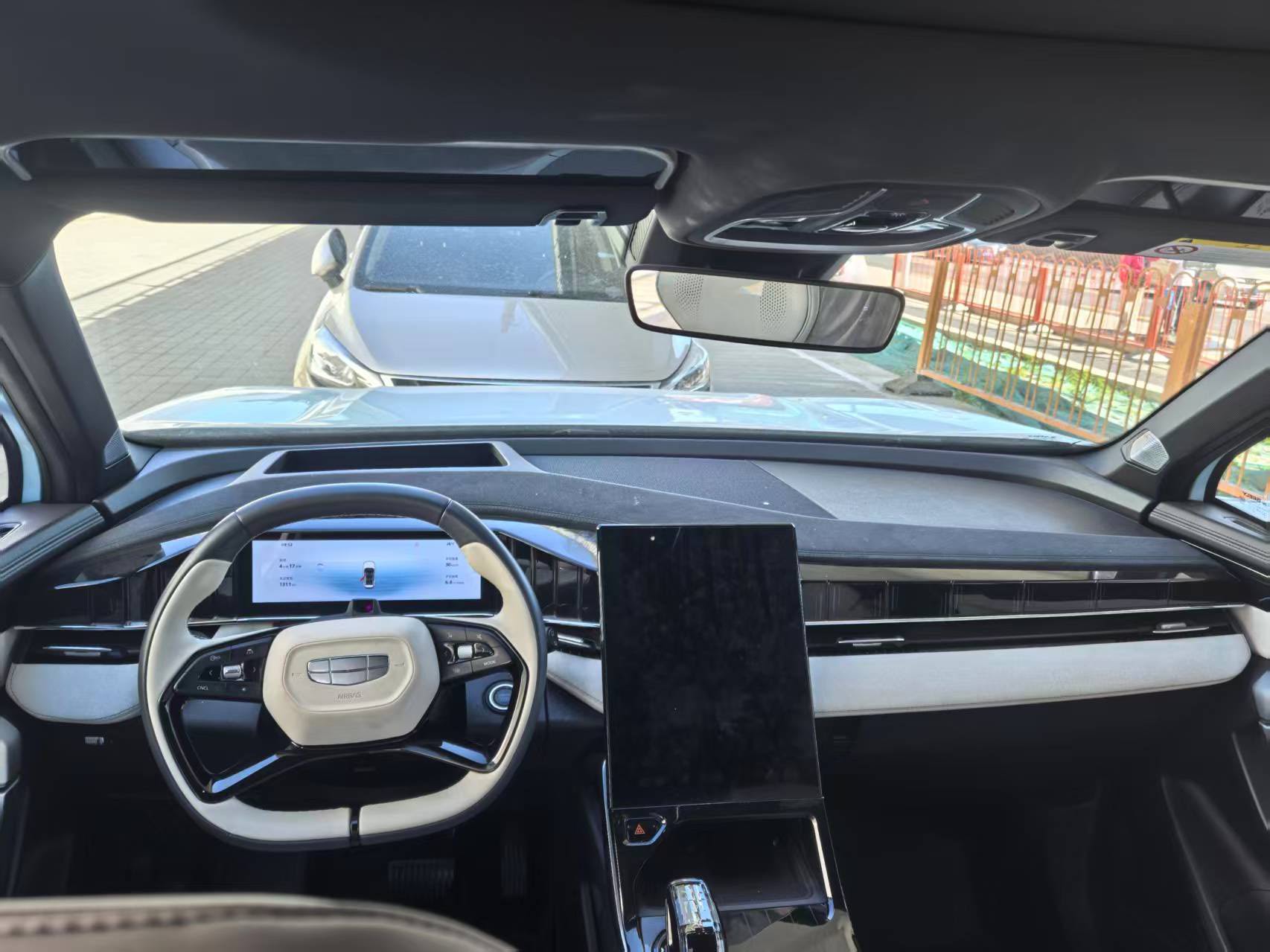 GEELY Boyue L 2023 صورة سيارة #6