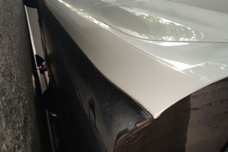 Tesla Model 3 2023 car image #27