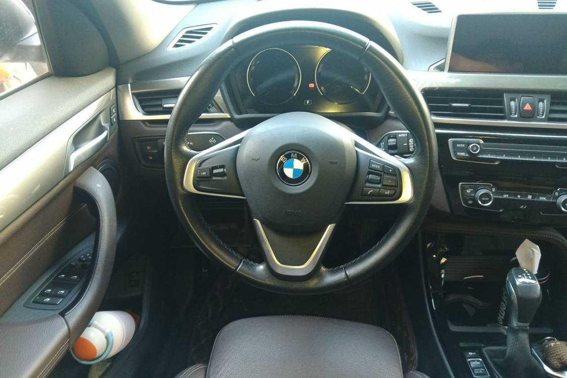 BMW X1 2018 #22 BMW X1 2018 immagine di auto #22