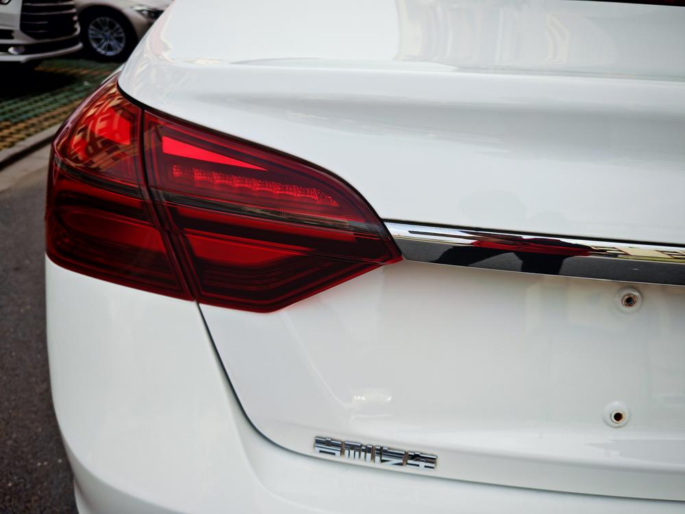 GEELY Emgrand 2020 #10 GEELY Emgrand 2020 car image #10
