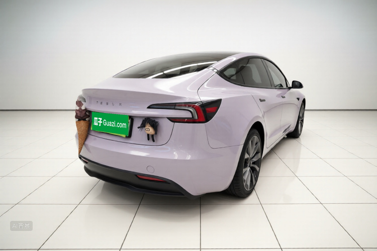 Tesla Model 3 2024 car image #7