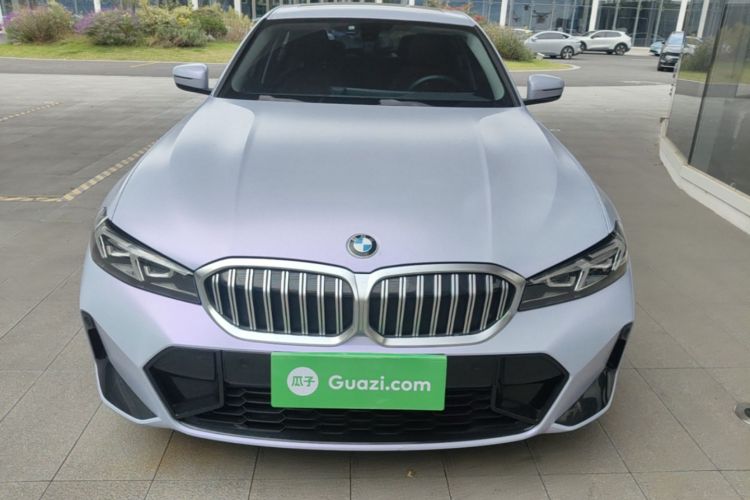 BMW 3 Series 2023 #3 BMW 3 Series 2023 صورة سيارة #3