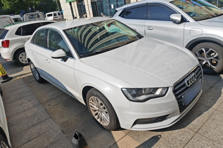 Audi A3 2016 car image #4
