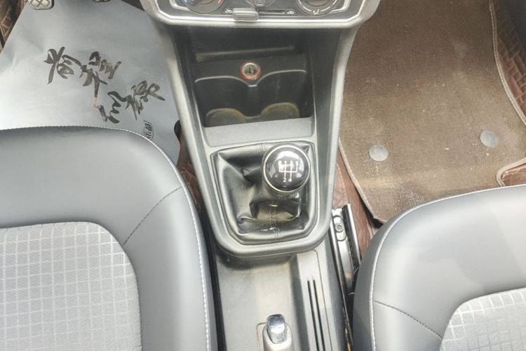 Volkswagen Santana 2017 #14 Volkswagen Santana 2017 car image #14